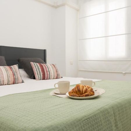Precioso Apartamento Con Habitacion Separada En Centro Historico De Malaga Ngoại thất bức ảnh
