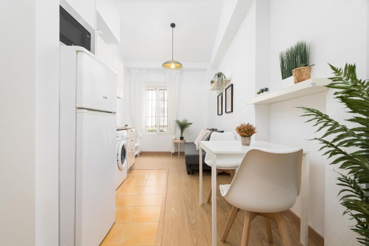 Precioso Apartamento Con Habitacion Separada En Centro Historico De Malaga Ngoại thất bức ảnh