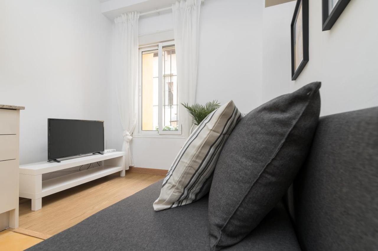 Precioso Apartamento Con Habitacion Separada En Centro Historico De Malaga Ngoại thất bức ảnh