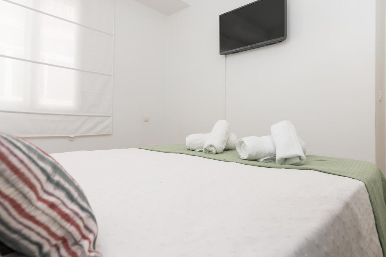 Precioso Apartamento Con Habitacion Separada En Centro Historico De Malaga Ngoại thất bức ảnh